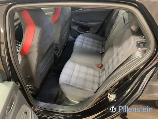 VW GOLF GTI (10/16)