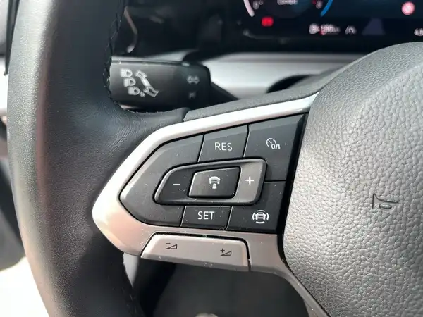 VW GOLF (18/22)