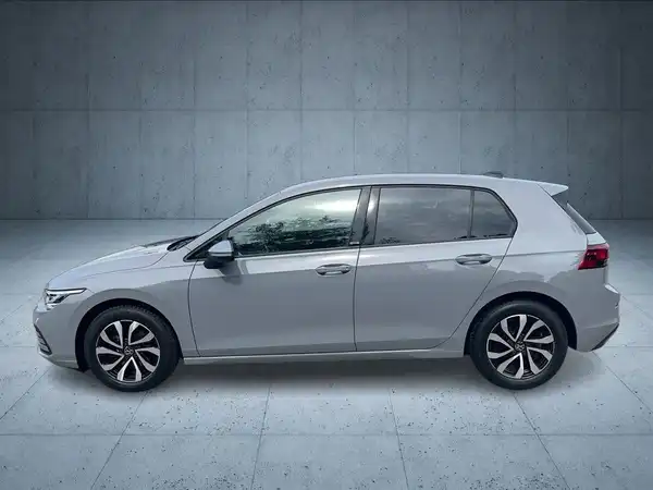 VW GOLF (3/22)
