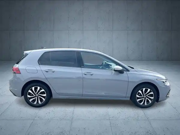 VW GOLF (7/22)