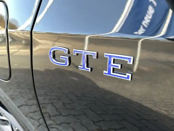VW GOLF GTE (19/19)