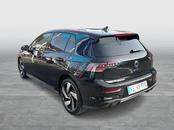 VW GOLF GTE (3/19)