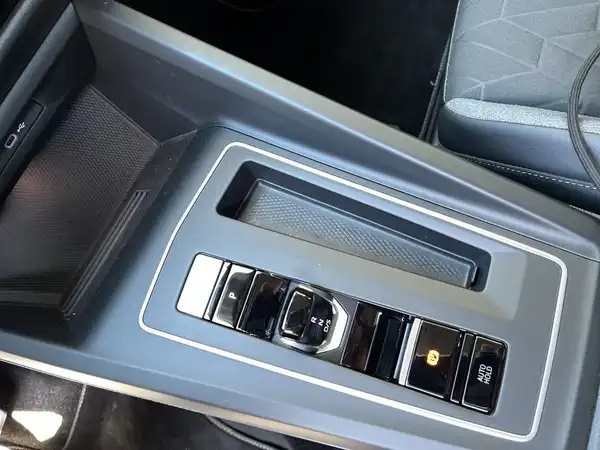 VW GOLF (20/22)