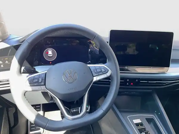 VW GOLF (10/22)