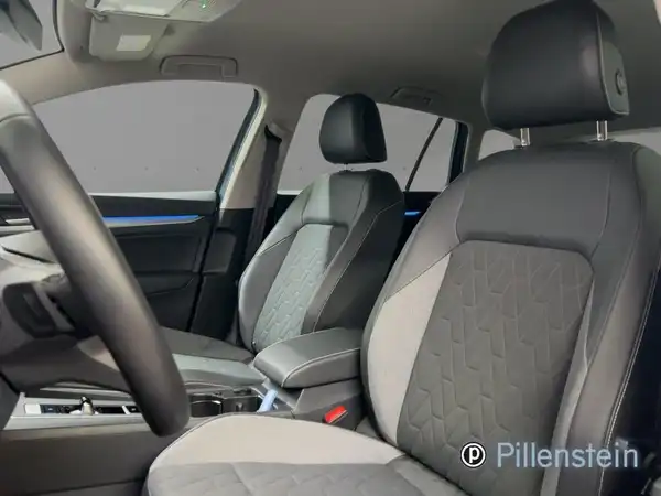 VW GOLF VARIANT (5/19)