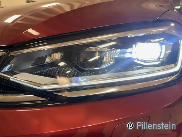 VW GOLF (15/16)