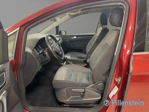 VW GOLF (7/16)
