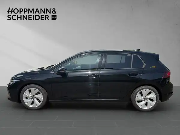 VW GOLF (1/19)