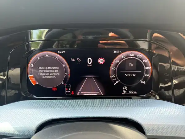VW GOLF (12/19)