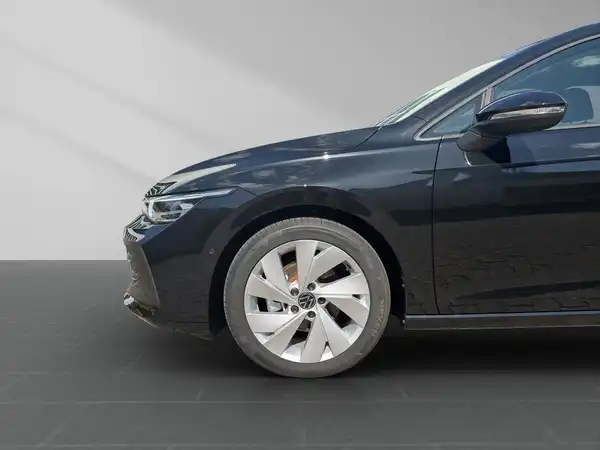 VW GOLF (18/19)