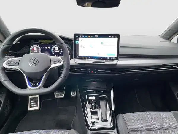 VW GOLF GTE (10/18)