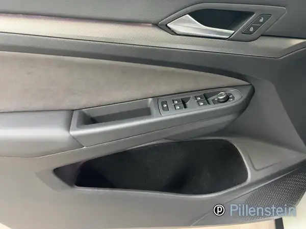 VW GOLF (7/16)