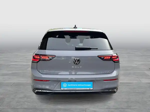 VW GOLF (4/21)