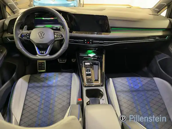 VW GOLF (8/20)
