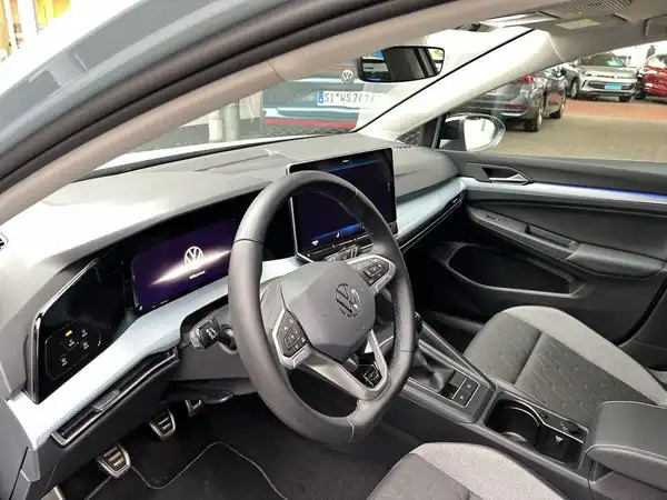 VW GOLF (14/17)