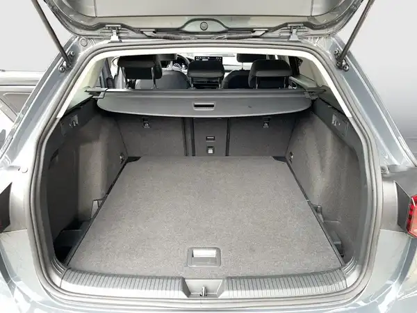 VW GOLF VARIANT (14/22)