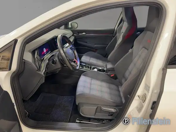 VW GOLF GTI (7/17)