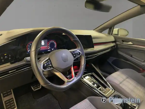 VW GOLF GTI (9/17)
