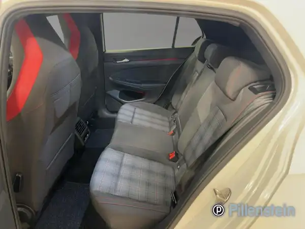 VW GOLF GTI (10/17)