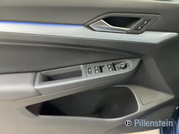 VW GOLF (8/18)