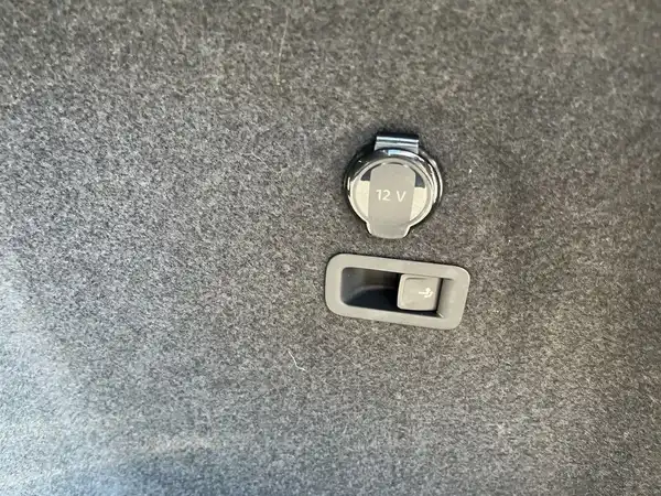 VW GOLF VARIANT (12/22)