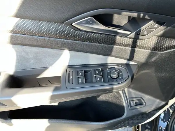 VW GOLF VARIANT (19/22)