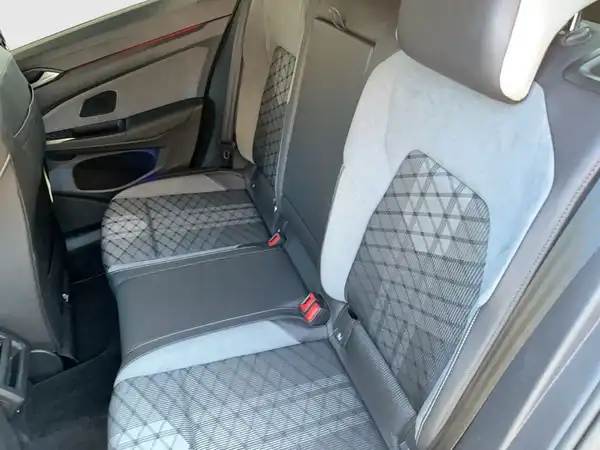 VW GOLF VARIANT (10/22)