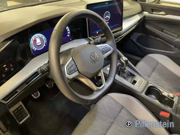 VW GOLF (11/19)