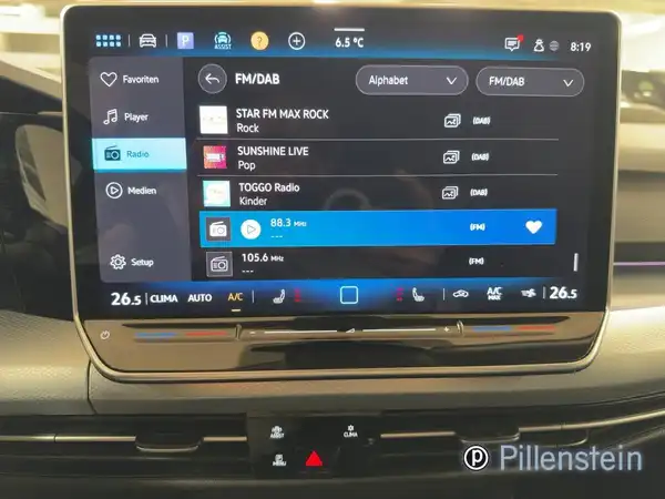 VW GOLF (13/19)