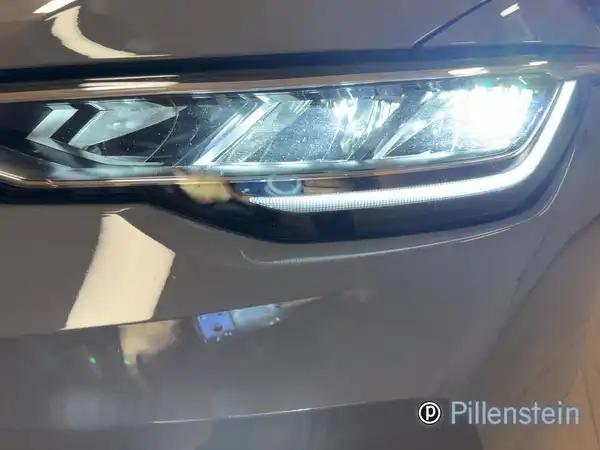 VW GOLF (17/19)