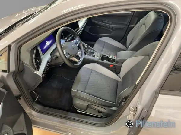 VW GOLF (9/19)