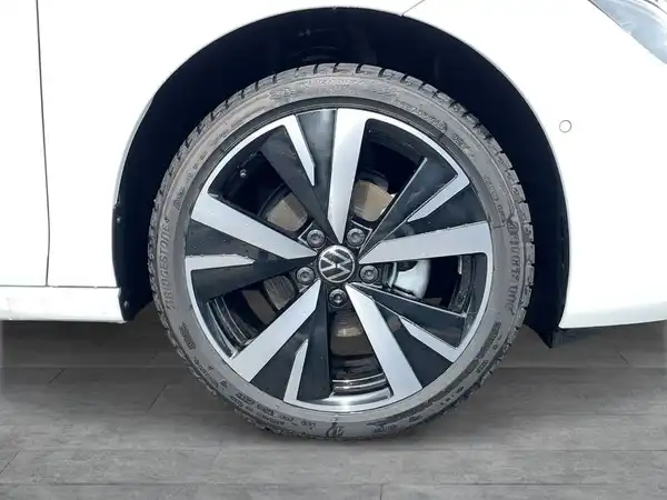 VW GOLF (7/16)
