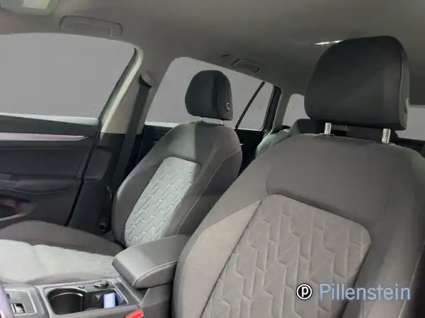 VW GOLF VARIANT (5/19)