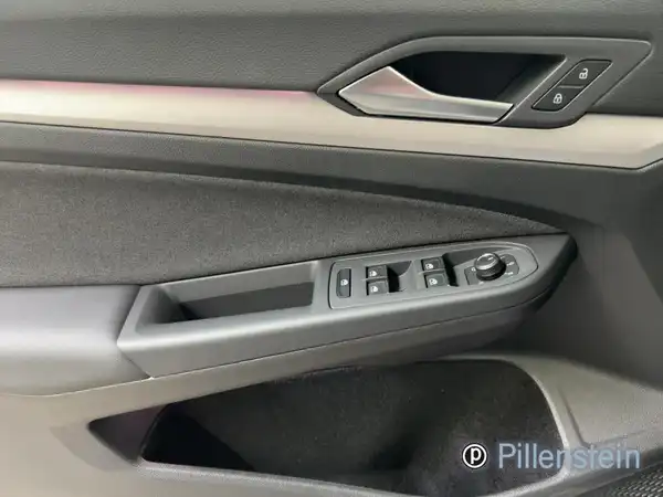 VW GOLF VARIANT (6/19)