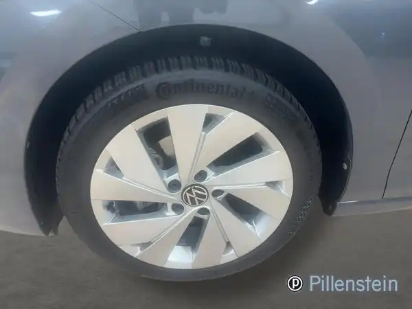 VW GOLF (6/16)
