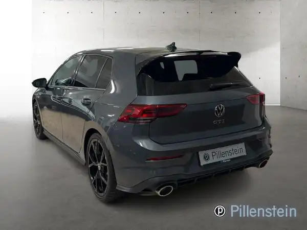 VW GOLF (3/17)