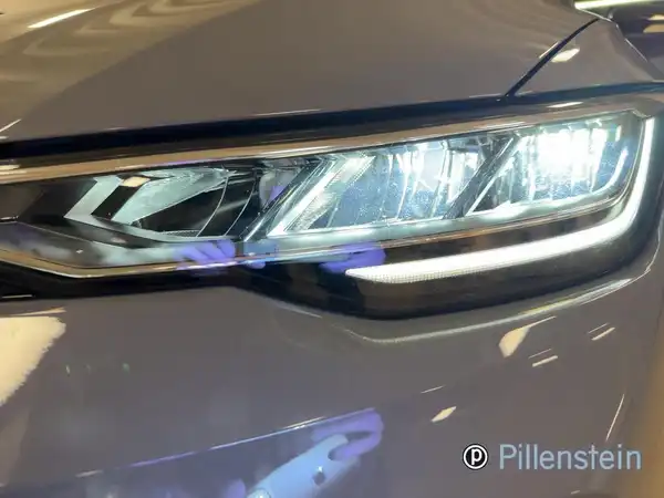 VW GOLF VARIANT (17/19)