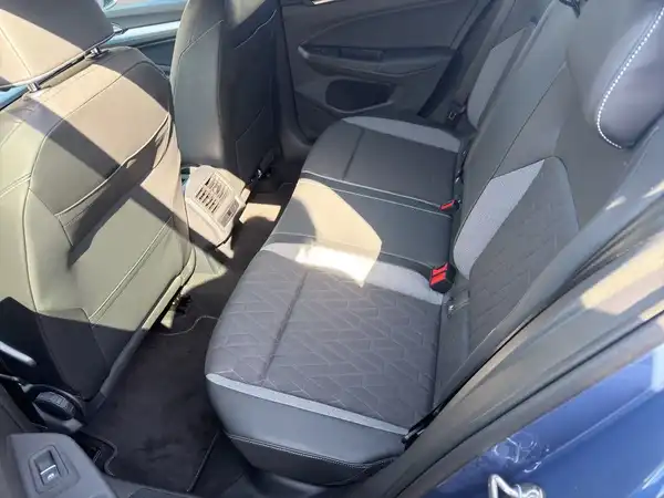 VW GOLF (14/19)