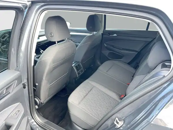 VW GOLF (11/17)