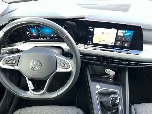 VW GOLF (16/17)