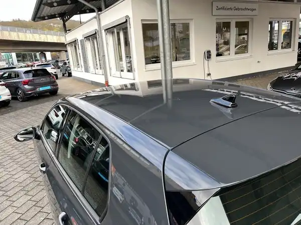 VW GOLF (11/16)