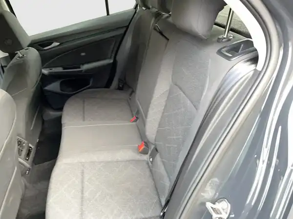 VW GOLF (8/16)