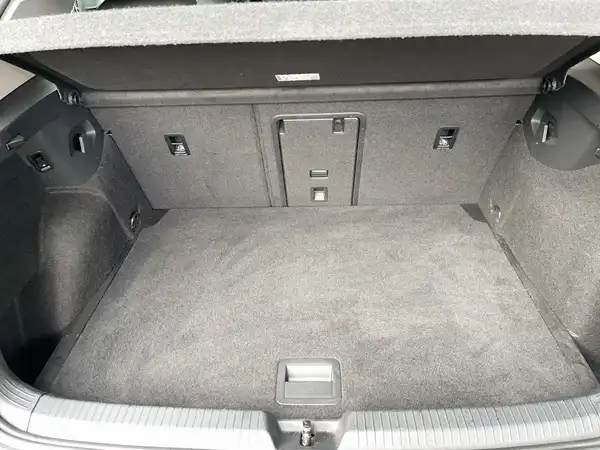 VW GOLF (9/16)