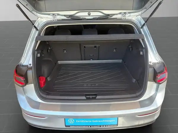 VW GOLF (16/17)