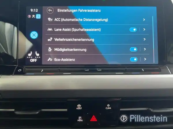 VW GOLF (11/17)