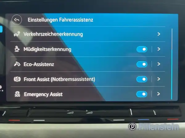 VW GOLF (12/17)