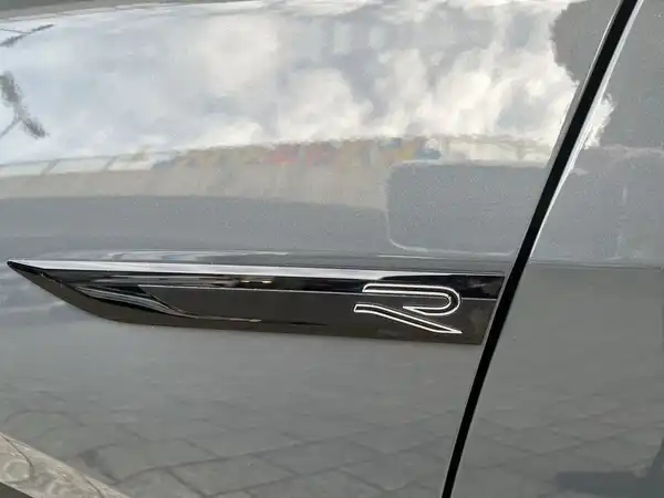 VW GOLF (11/17)
