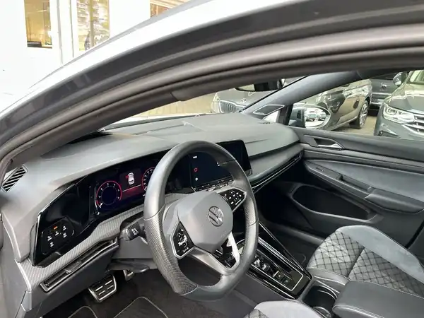 VW GOLF (14/17)