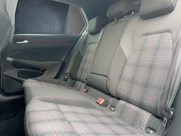 VW GOLF GTI (13/22)