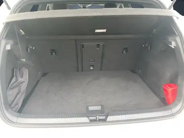 VW GOLF GTI (14/22)